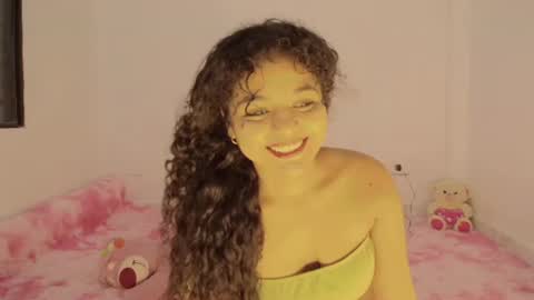  Winnifer Gonzalez  online show from August 9, 2026, 3:34 am