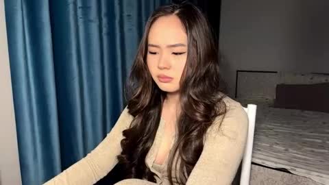 Amina online show from March 27, 2026, 4:18 pm