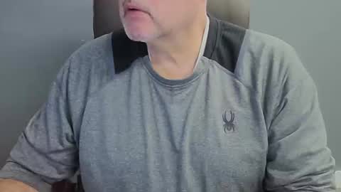 Snapshot of wisanonymousman chatting on January 27, 2025, 10:49 pm Wisa Randy online show from January 27, 2025, 10:49 pm