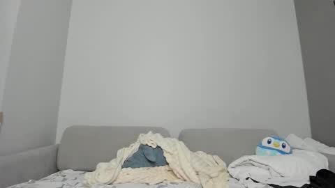 Asylai but you can call me Aila online show from September 18, 2025, 12:51 pm