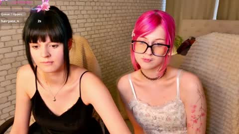Alice and Michelle online show from May 12, 2026, 10:12 am