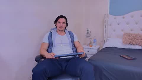 Snapshot of wiston_cox chatting on March 19, 2026, 1:48 pm Wiston online show from March 19, 2026, 1:48 pm