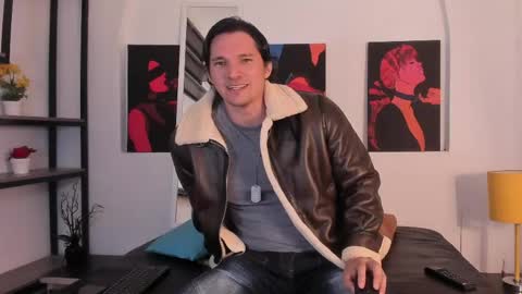 Snapshot of wiston_cox chatting on April 28, 2026, 1:27 pm Wiston online show from April 28, 2026, 1:27 pm
