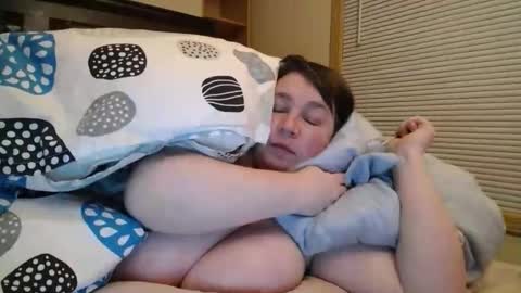 Annie online show from February 16, 2026, 7:26 am