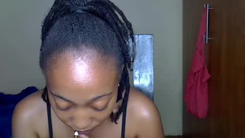 Snapshot of wizzia_khalifa chatting on January 29, 2025, 11:56 pm girlie o online show from January 29, 2025, 11:56 pm