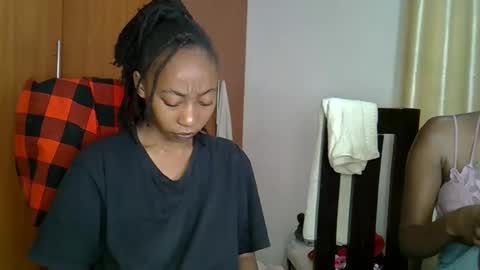 Snapshot of wizzia_khalifa chatting on February 7, 2025, 9:48 pm girlie o online show from February 7, 2025, 9:48 pm