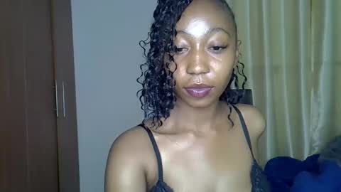 Snapshot of wizzia_khalifa chatting on February 26, 2025, 2:48 am girlie o online show from February 26, 2025, 2:48 am