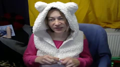 Snapshot of wleslymosw chatting on December 17, 2024, 8:43 pm wleslymosw online show from December 17, 2024, 8:43 pm