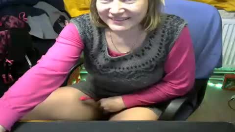 Snapshot of wleslymosw chatting on December 18, 2024, 7:41 pm wleslymosw online show from December 18, 2024, 7:41 pm