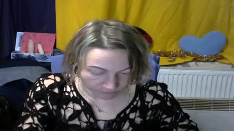 Snapshot of wleslymosw chatting on January 8, 2025, 2:14 pm wleslymosw online show from January 8, 2025, 2:14 pm