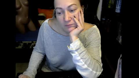 Snapshot of wleslymosw chatting on December 2, 2025, 9:14 am wleslymosw online show from December 2, 2025, 9:14 am