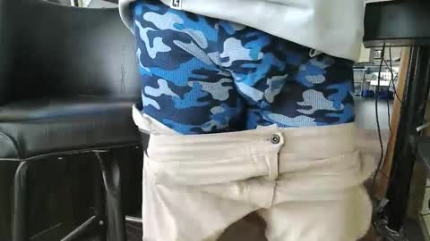 Snapshot of wobbleon chatting on January 10, 2025, 5:02 pm Gobbleon online show from January 10, 2025, 5:02 pm