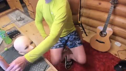 Snapshot of wobbleon chatting on January 10, 2025, 11:08 pm Gobbleon online show from January 10, 2025, 11:08 pm