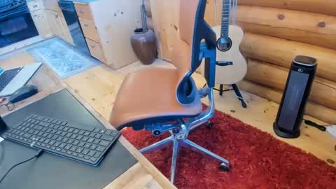 Snapshot of wobbleon chatting on January 18, 2025, 4:10 pm Gobbleon online show from January 18, 2025, 4:10 pm