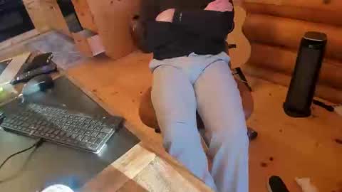 Snapshot of wobbleon chatting on January 18, 2025, 10:17 pm Gobbleon online show from January 18, 2025, 10:17 pm