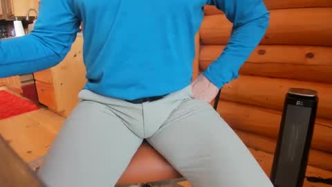 Snapshot of wobbleon chatting on February 4, 2025, 8:17 pm Gobbleon online show from February 4, 2025, 8:17 pm