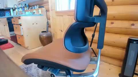 Snapshot of wobbleon chatting on February 6, 2025, 7:51 pm Gobbleon online show from February 6, 2025, 7:51 pm