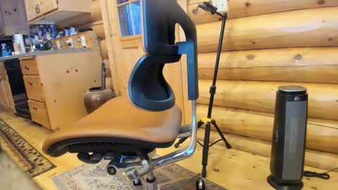 Snapshot of wobbleon chatting on February 16, 2025, 11:59 pm Gobbleon online show from February 16, 2025, 11:59 pm