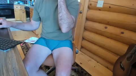 Snapshot of wobbleon chatting on October 3, 2025, 6:27 pm Gobbleon online show from October 3, 2025, 6:27 pm