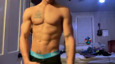 Snapshot of wolfblazer5 chatting on January 8, 2025, 10:59 am Wolfblazer online show from January 8, 2025, 10:59 am