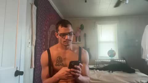 Snapshot of wolfblazer5 chatting on January 17, 2025, 5:30 pm Wolfblazer online show from January 17, 2025, 5:30 pm