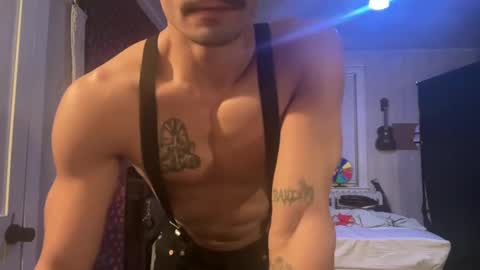 Snapshot of wolfblazer5 chatting on January 19, 2025, 10:28 am Wolfblazer online show from January 19, 2025, 10:28 am