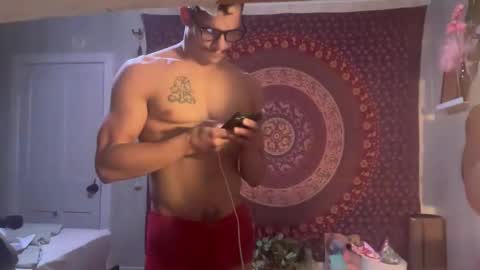 Snapshot of wolfblazer5 chatting on January 28, 2025, 12:47 am Wolfblazer online show from January 28, 2025, 12:47 am