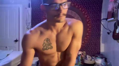 Snapshot of wolfblazer5 chatting on February 13, 2025, 10:34 am Wolfblazer online show from February 13, 2025, 10:34 am