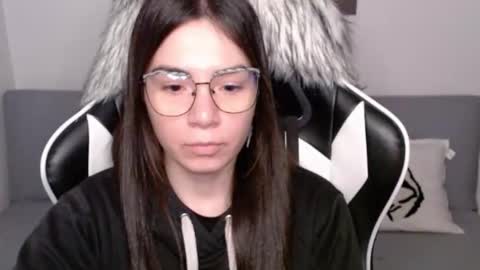 Alex online show from October 23, 2025, 3:17 am