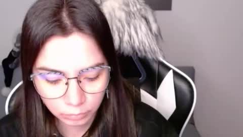 Alex online show from December 5, 2025, 2:31 am