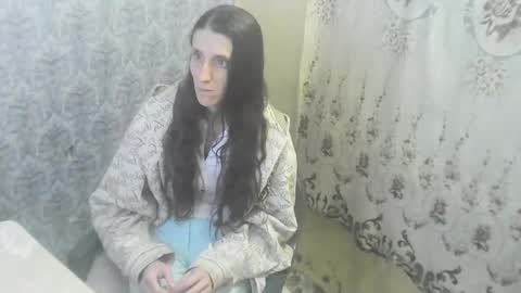 wolfxsnow online show from January 6, 2025, 6:41 pm