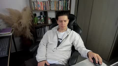 wolker_allan online show from October 28, 2025, 11:47 am