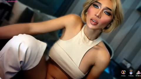 Julia online show from March 1, 2026, 2:02 am