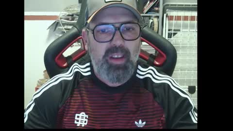 Snapshot of womenizzeer chatting on September 23, 2025, 3:59 pm Adam online show from September 23, 2025, 3:59 pm