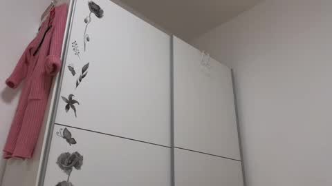 Snapshot of wondergirl_68 chatting on January 29, 2025, 9:23 am Wondergirl online show from January 29, 2025, 9:23 am