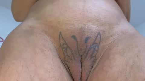 Snapshot of wondergirl_68 chatting on September 15, 2025, 7:52 am Wondergirl online show from September 15, 2025, 7:52 am