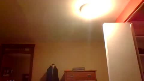 Snapshot of woodeee77 chatting on December 25, 2024, 10:16 pm woodeee77 online show from December 25, 2024, 10:16 pm