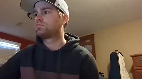 Snapshot of woodeee77 chatting on February 28, 2025, 7:25 pm woodeee77 online show from February 28, 2025, 7:25 pm