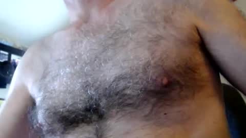 Snapshot of woodiesays chatting on September 10, 2025, 4:07 pm WoodieSays online show from September 10, 2025, 4:07 pm