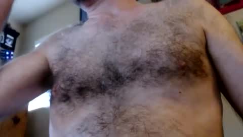 WoodieSays online show from November 14, 2025, 5:33 pm