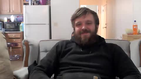 Woodmaster96 online show from November 26, 2025, 7:37 pm