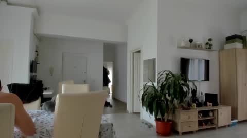 Wolfie online show from January 21, 2025, 12:07 pm