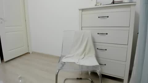 Wolfie online show from November 13, 2025, 12:09 am