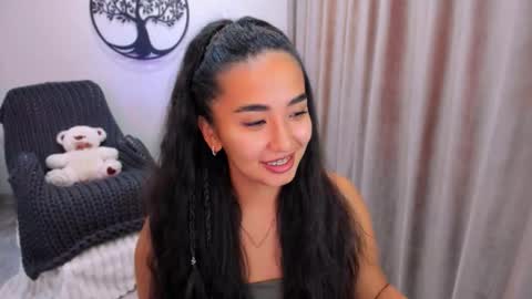 dudetta Kim online show from October 13, 2025, 6:24 am