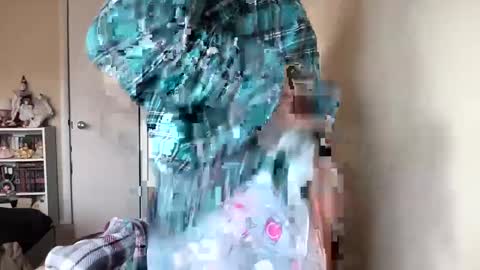 Lucina online show from December 19, 2024, 4:13 pm