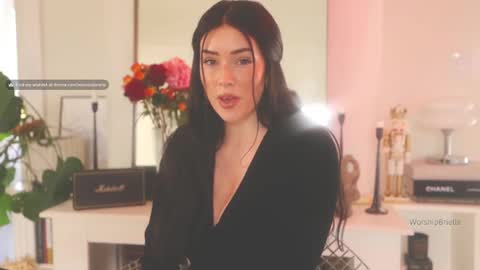 Brielle online show from December 3, 2024, 10:51 pm