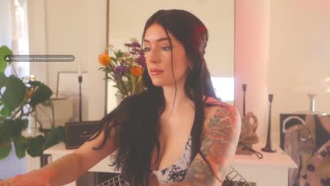 Brielle online show from December 18, 2024, 11:19 pm