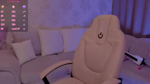 Kate online show from November 6, 2025, 2:23 am