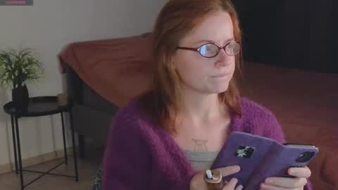 Rebecy online show from October 1, 2025, 2:12 pm