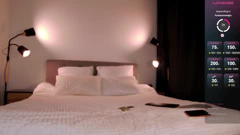 Liza online show from December 17, 2025, 1:55 am